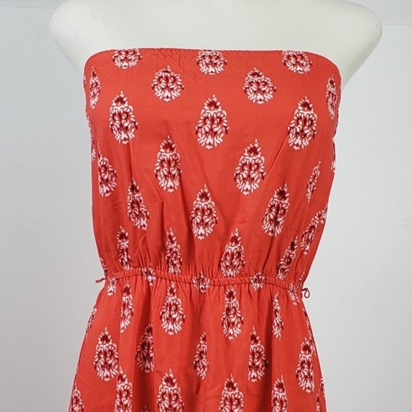 Old Navy Dresses & Skirts - Old Navy Dress size Medium Orange Floral Strapless